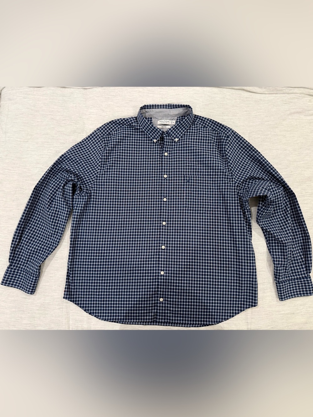 Nautica Classic Fit Checkered Button Down in Blue & White 3XL Like New